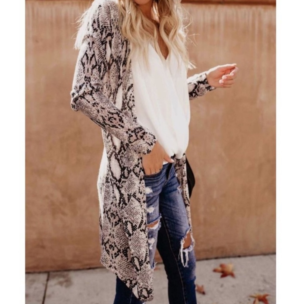 Snakeskin Print Cardigan Duster Sweater (S) - Picture 5 of 10